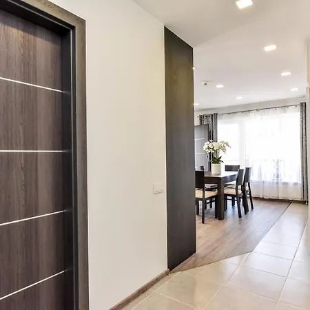 Amber - Luxury Two Bedroom