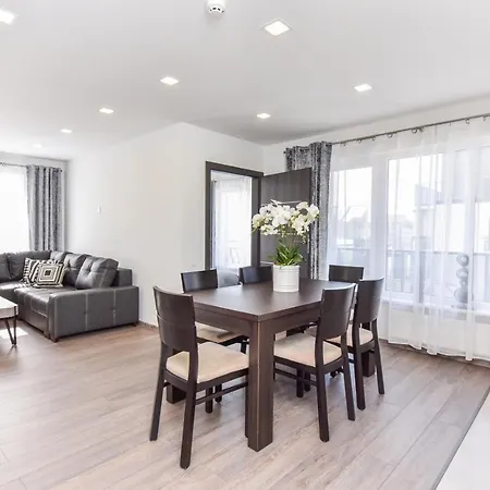 Amber - Luxury Two Bedroom Appartamento Palanga