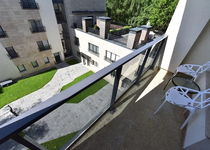 דירה Amber - Luxury Two Bedroom פלאנגה