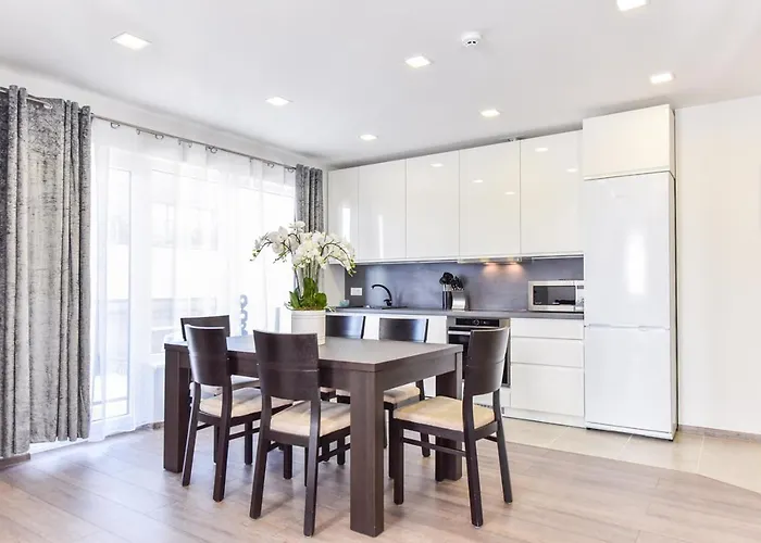 Amber - Luxury Two Bedroom